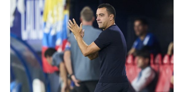 FC Barcelona toma a iniciativa de prorrogar contrato com o técnico Xavi